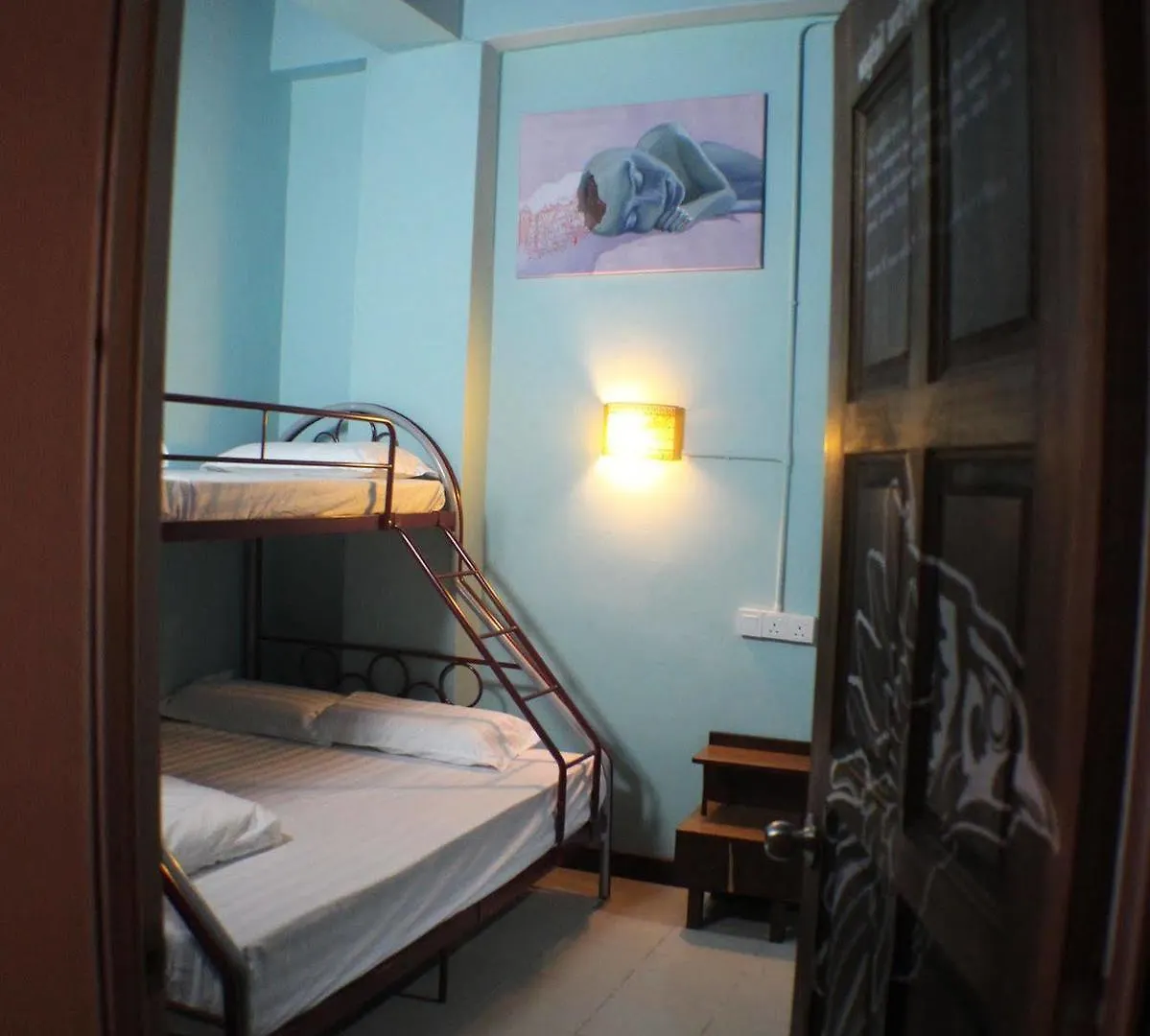 Hostel Birdnest Guesthouse, Gaia Rooftop Cafe Kuala Lumpur